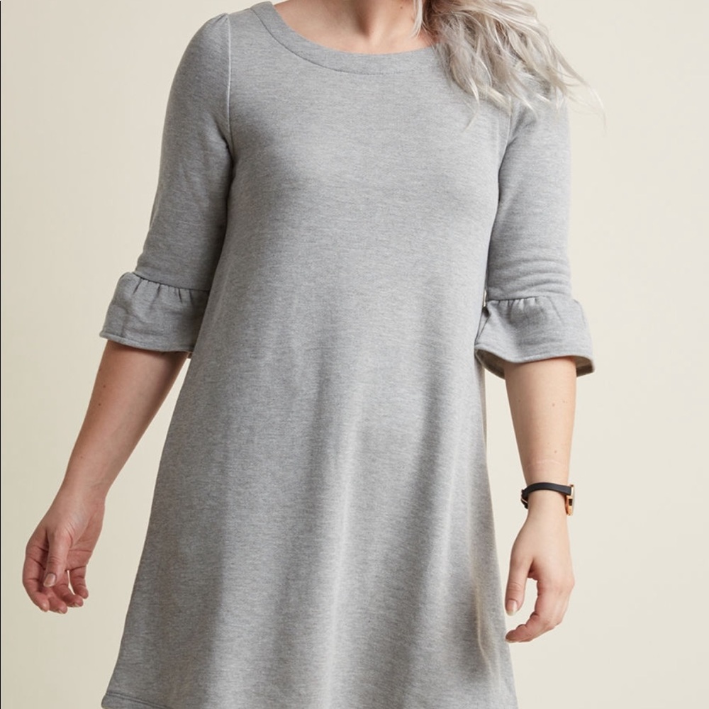 Spiffed-up Saturday shift dress